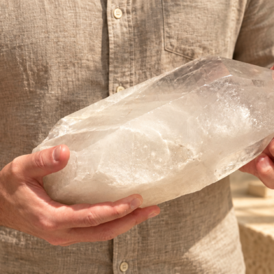Cristal de Quartzo Lemuriano (Peça Única) - Purificação, Clareza e Amplificação Energética.